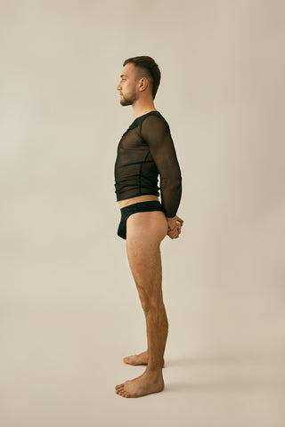 Louis Thong in Black