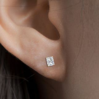 Radiant Diamond Basket Stud Earring - MENAGERIE Intimates MENS Lingerie