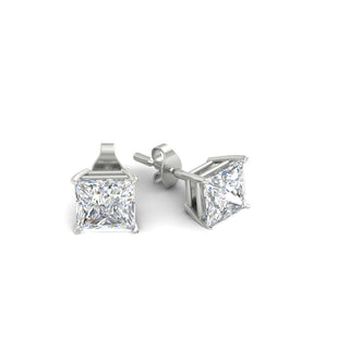 Princess Cut Diamond Stud Earring