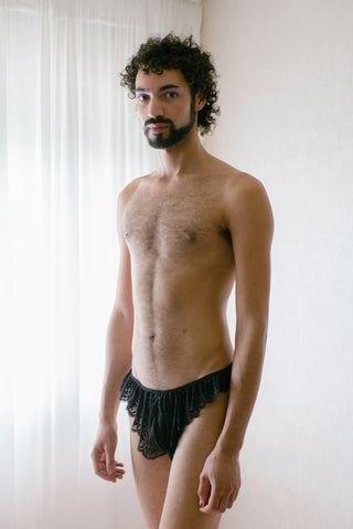 Louis Ruffle Thong | BLACK | FULL OF DESIRE.