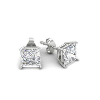 Princess Cut Diamond Stud Earring